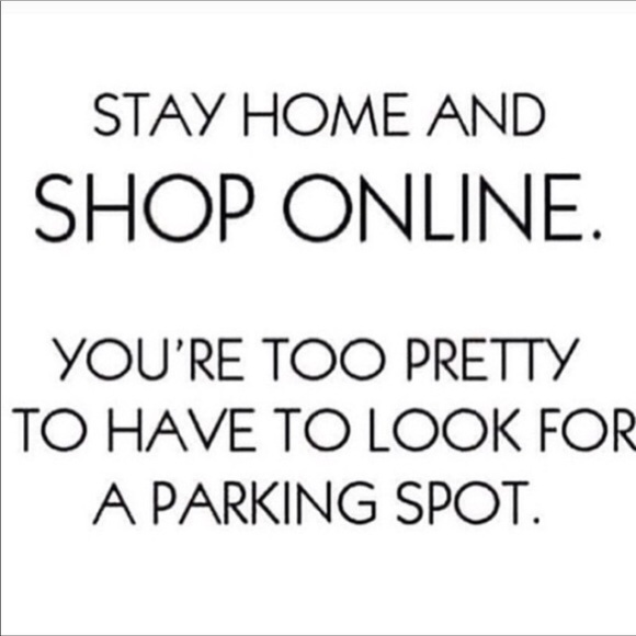 Welcome to my closet - Picture 3 of 4